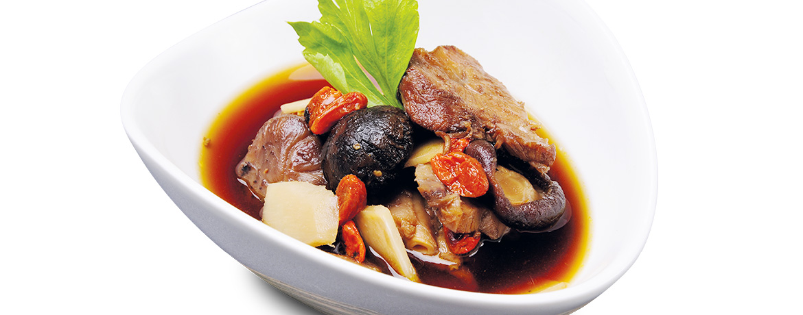 <b>Beef Stew in Shiitake Mushroom</b>