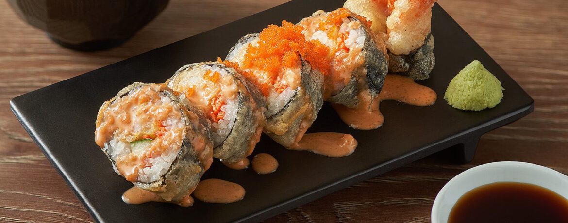 <b>Shrimp tempura sushi roll</b>